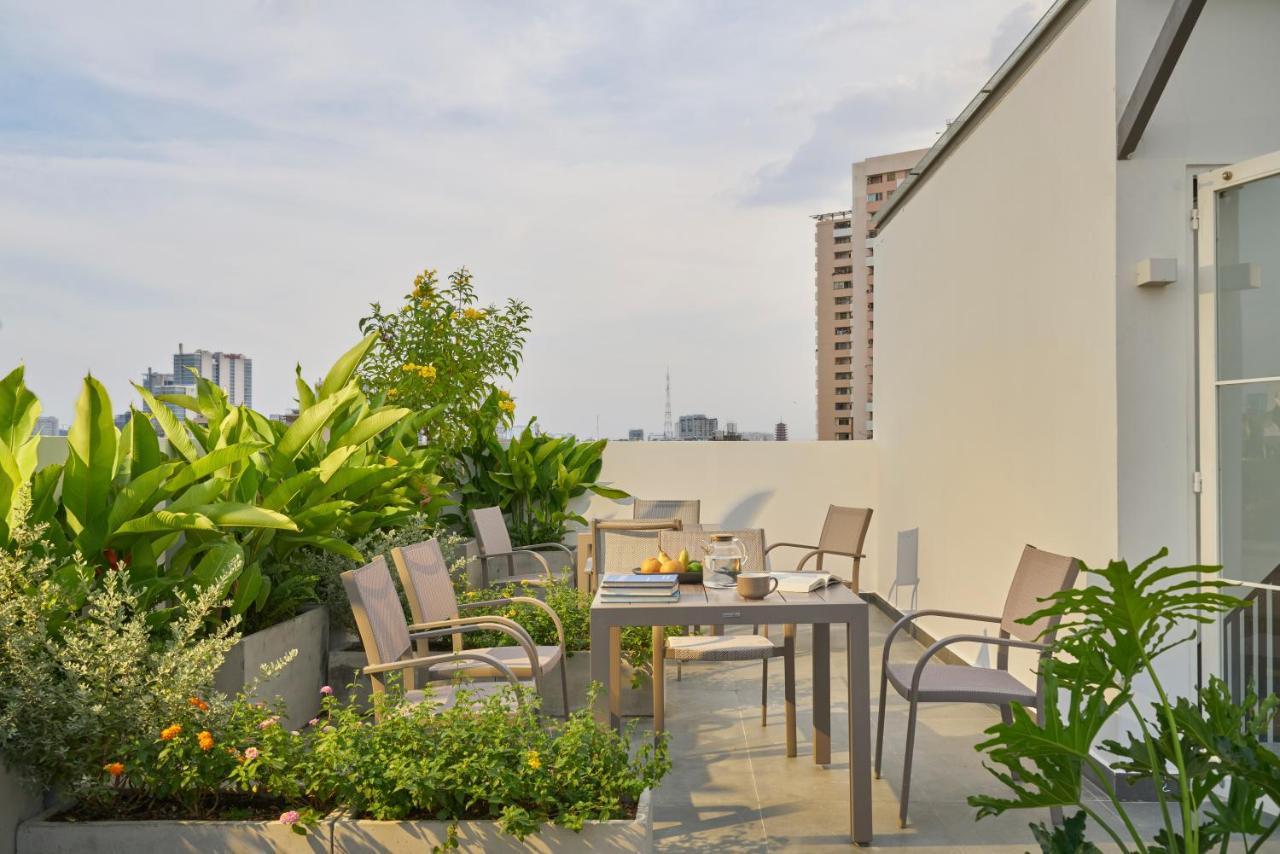 M Village Living Le Van Sy Хошимин Экстерьер фото